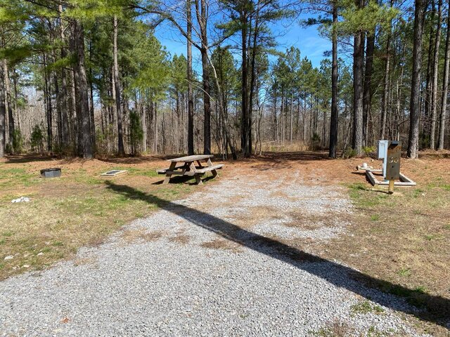 Image 2 for RV 50) RV Site Full Hook Up / Back-In site