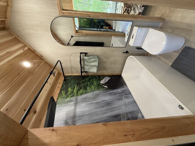 Image 8 for CABIN 28  Cabin 28 - can reserve extra RV space on-site.