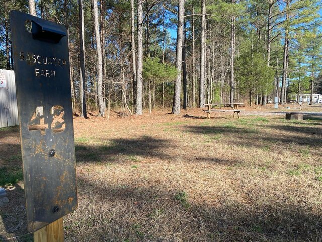 Image 1 for RV 48) RV Site Full Hook Up / Back-In site