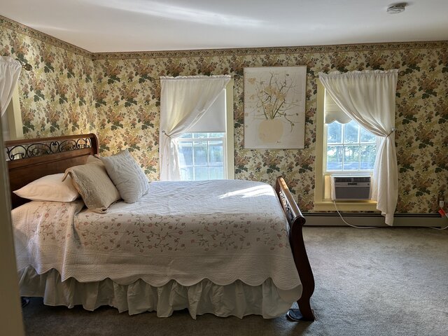 Image 1 for Franklin Room