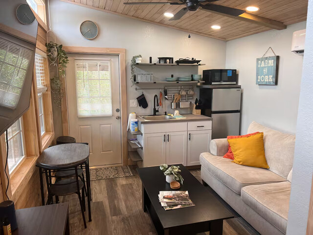 Image 2 for Lake Side Tiny Home