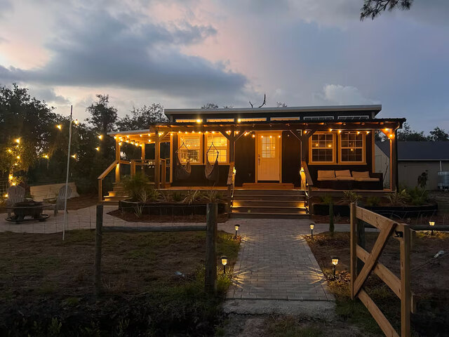 Image 18 for Lake Side Tiny Home