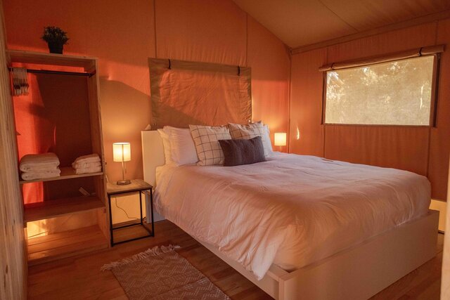 Image 11 for Tropical Glamping