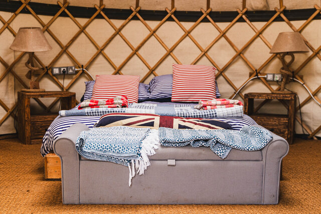 Image 6 for Whole site booking