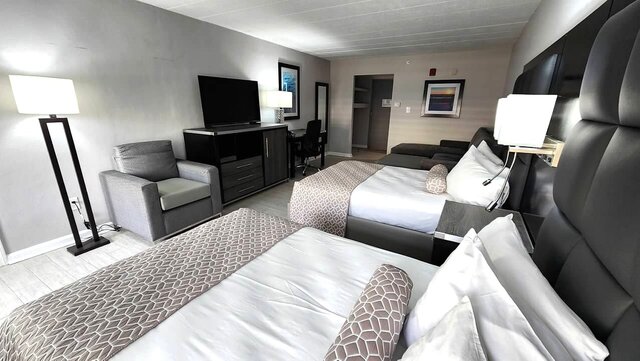 Two Double Beds with Sofa Sleeper