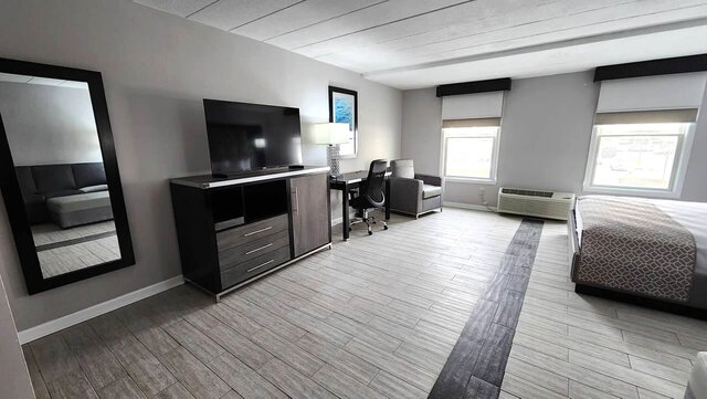 NYC Loft King with Sofa Sleeper