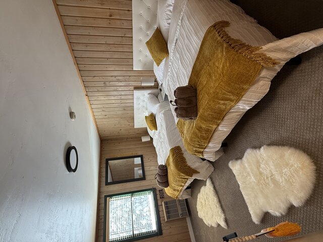 Image 1 for Lanae - 2 Double Beds