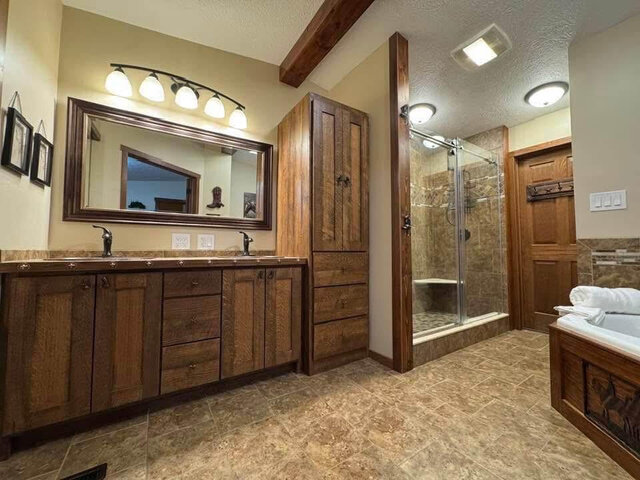 Trails Edge Cabin rental hocking hills