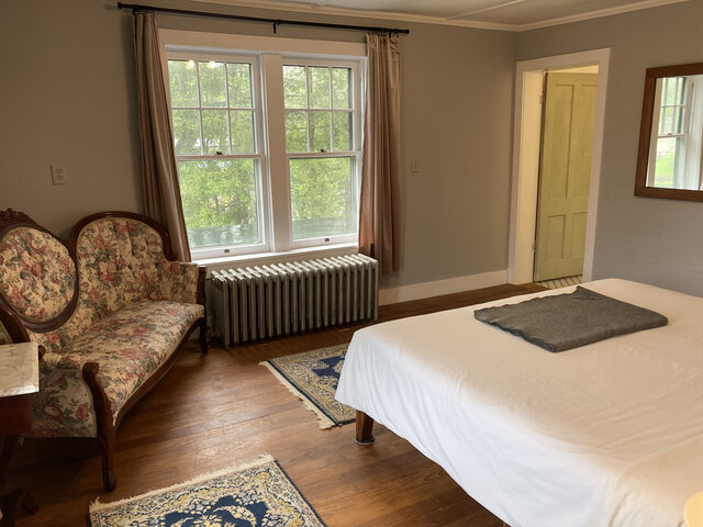 Image 3 for Main House Suite
