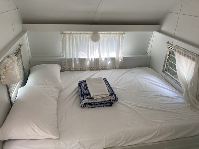 Image 2 for Camper