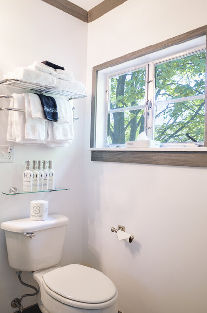 Image 9 for Carriage House Double Queen