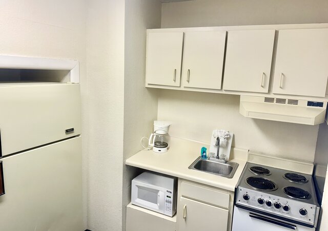 Image 2 for Oceanview Jacuzzi Efficiency