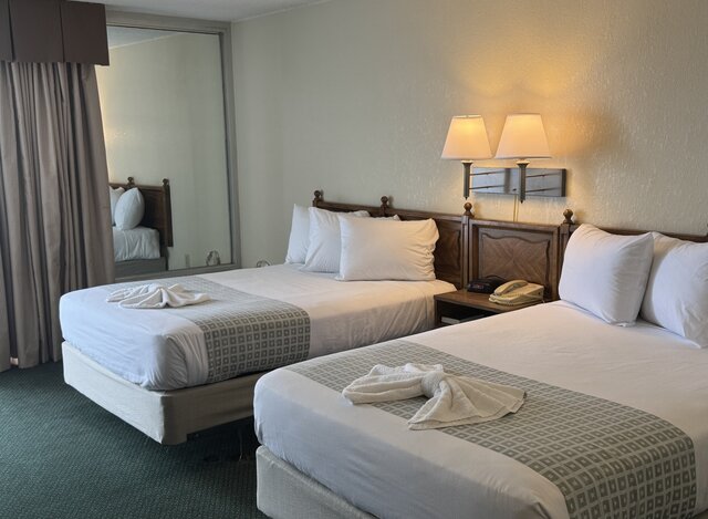 Image 1 for Oceanview Jacuzzi Efficiency