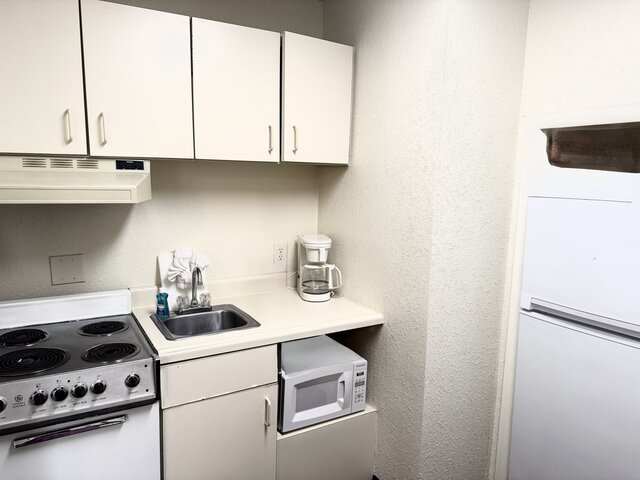 Image 3 for Oceanview 1DB/SS No Balcony