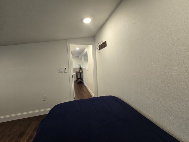 Image 23 for #114 College Street