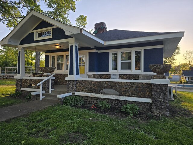 Image 3 for AV Bungalows #8