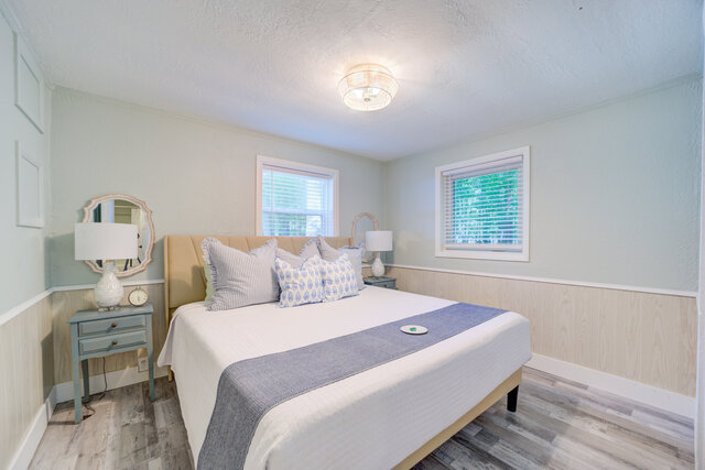 Image 5 for Scenic Drive Resort - Deluxe Cottage