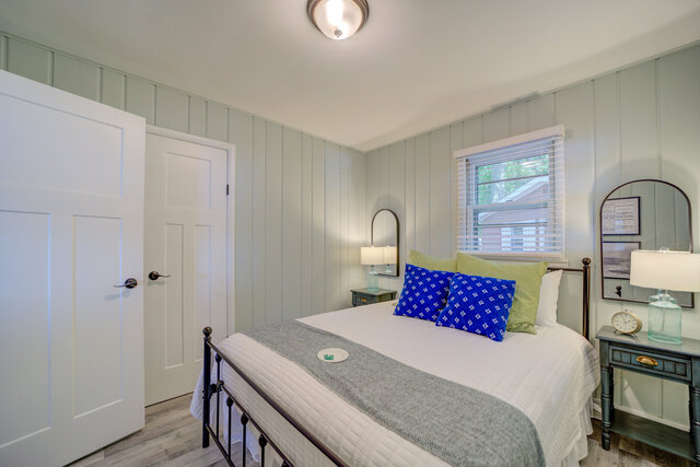 Image 16 for Scenic Drive Resort - Family Cottage