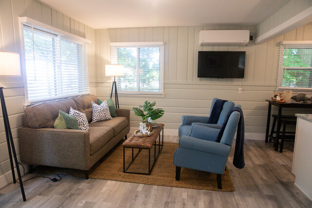 Image 13 for Scenic Drive Resort - Family Cottage