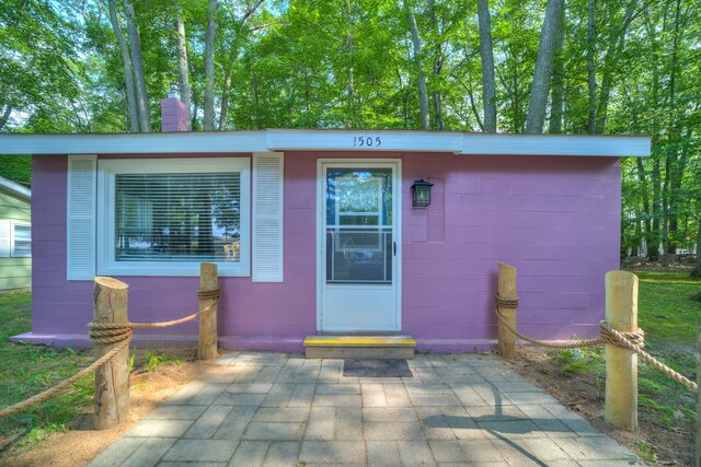 Image 23 for Scenic Drive Resort - Deluxe Cottage