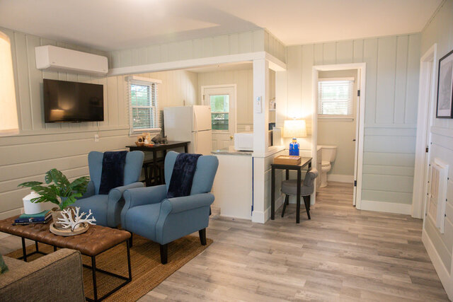 Image 15 for Scenic Drive Resort - Family Cottage