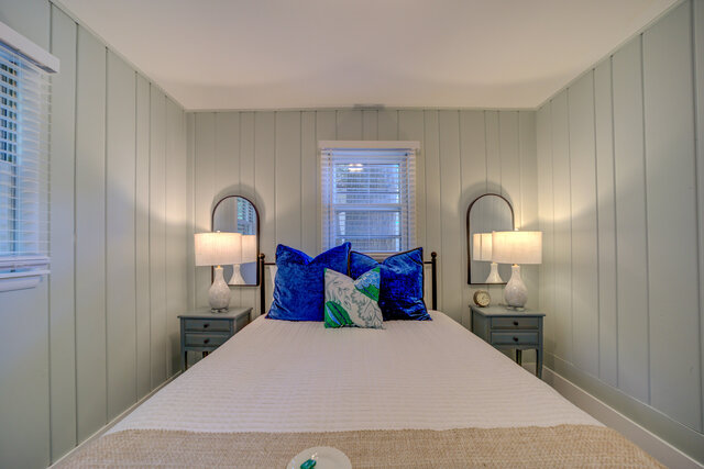 Image 18 for Scenic Drive Resort - Comfort Cottage