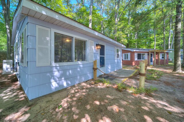 Image 16 for Scenic Drive Resort - Family Cottage