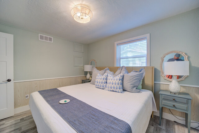 Image 18 for Scenic Drive Resort - Deluxe Cottage
