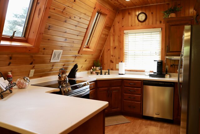 Image 6 for Twilight Cabin