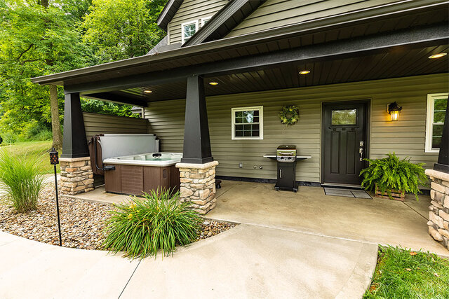 Image 3 for Hemlock Cabin