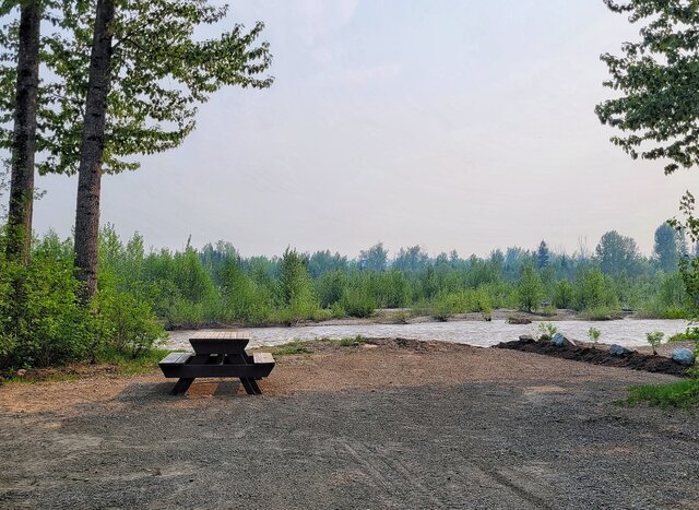 Image 2 for 05)  River View Site #5