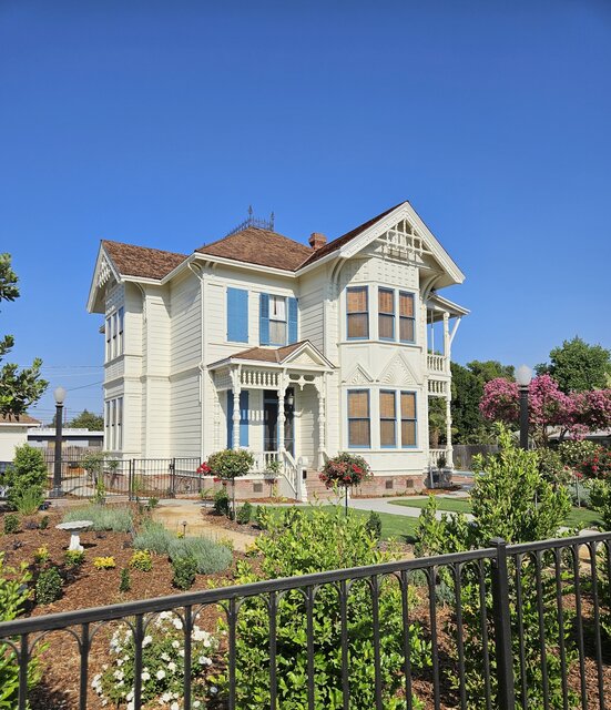 Image 4 for The JD Hyde House