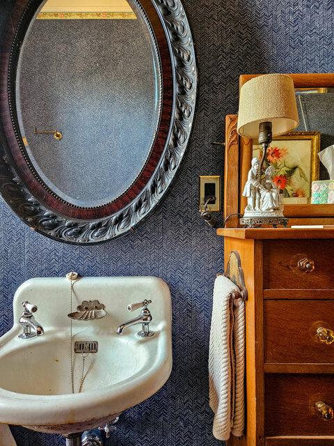 Image 5 for The Butler's Suite