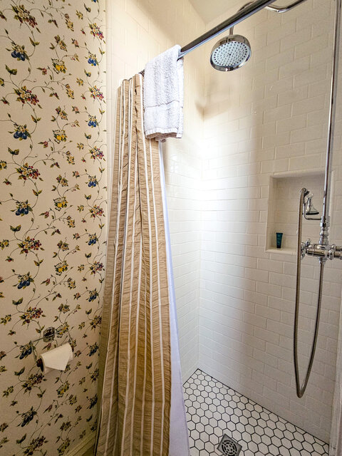 Image 7 for The Butler's Suite