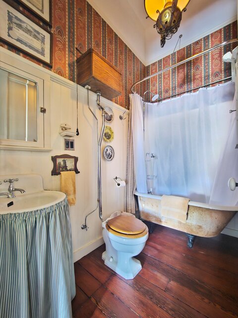 Image 8 for The Mary Jane Suite