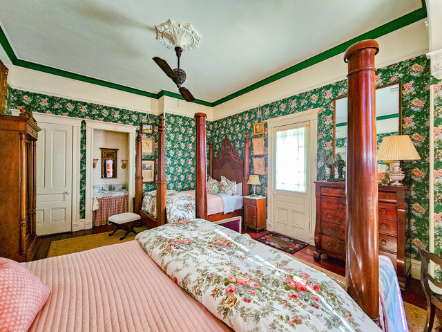 Image 9 for The Jeremiah David Suite