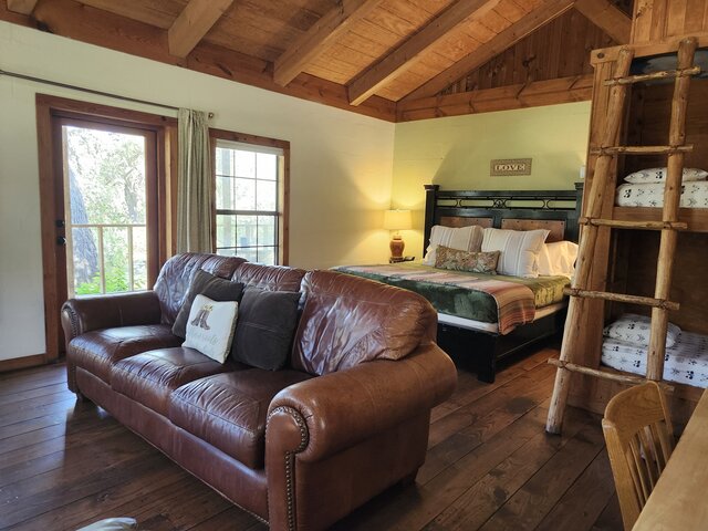 Image 3 for The Cottage