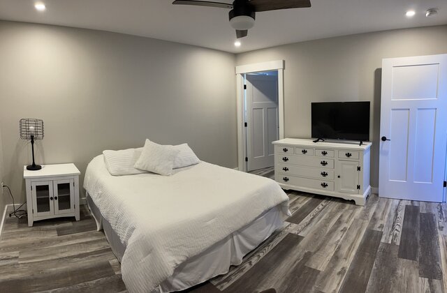 Image 10 for 04) Modern Country Home