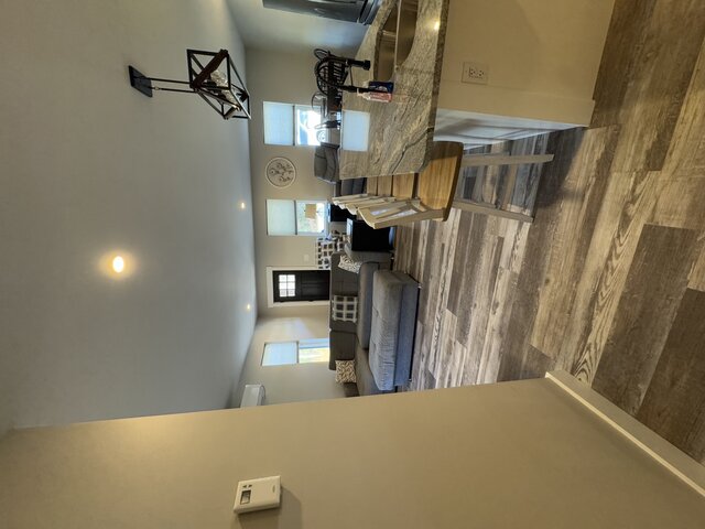 Image 8 for 09) Cozy Single Level (2/2)