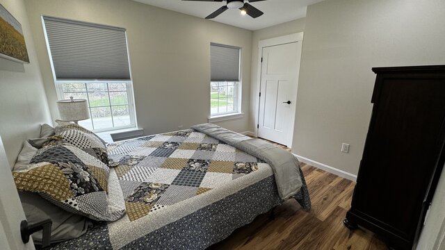 Image 6 for 12  NEW | Riverside | Fire pit 3/2.5