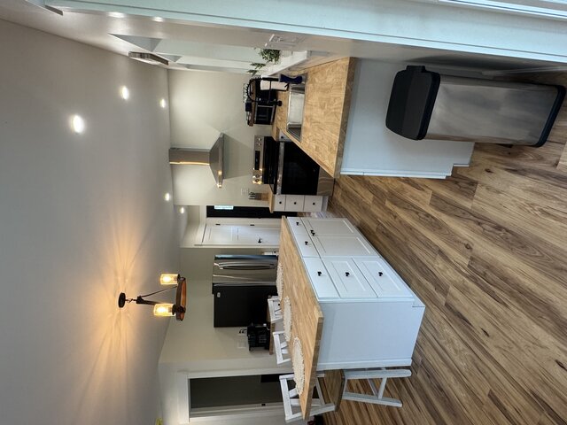 Image 19 for 12  NEW | Riverside | Fire pit 3/2.5