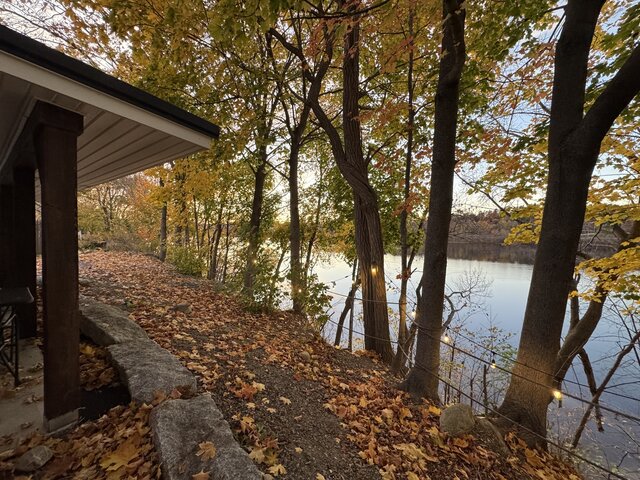 Image 8 for 05) Riverview Home With Hot Tub
