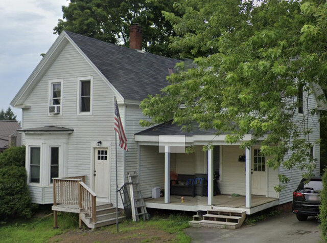 Image 1 for 15)  Elm St