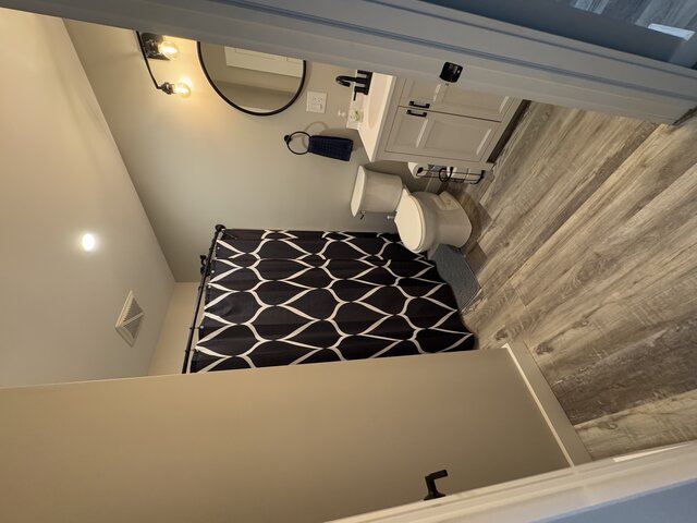 Image 11 for 09) Cozy Single Level (2/2)