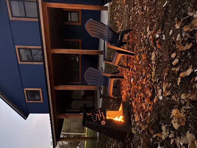 Image 16 for 12  NEW | Riverside | Fire pit 3/2.5