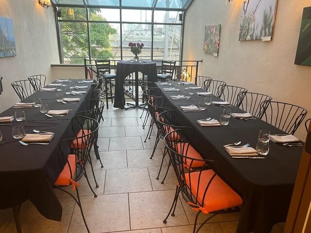 Image 1 for 01) Atrium