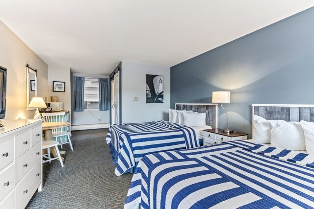 Image 3 for Room With Two Queen Beds