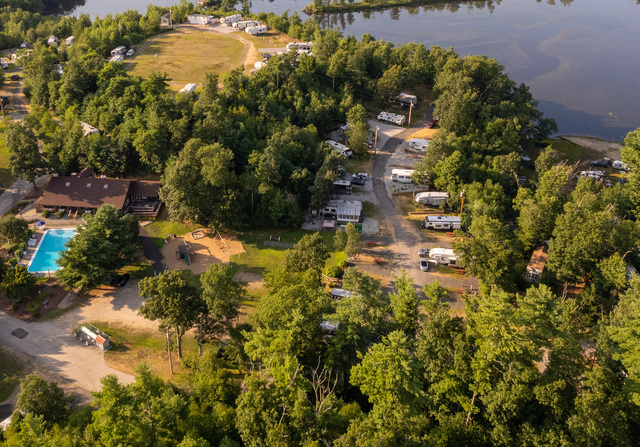 Image 2 for 0416) Courtyard RV Site