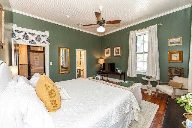 Image 4 for 01) Room #1