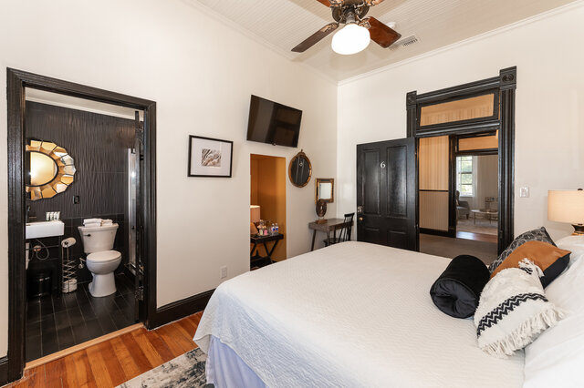 Image 6 for 06) Room #6